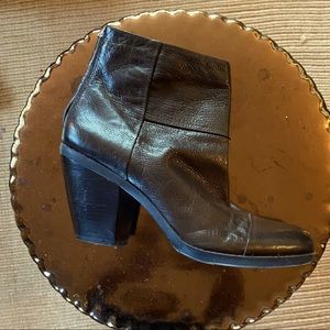 BANDOLINO leather booties bdjoinedtome.